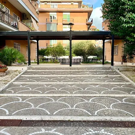 Acquedotti Apartment With Garden-3